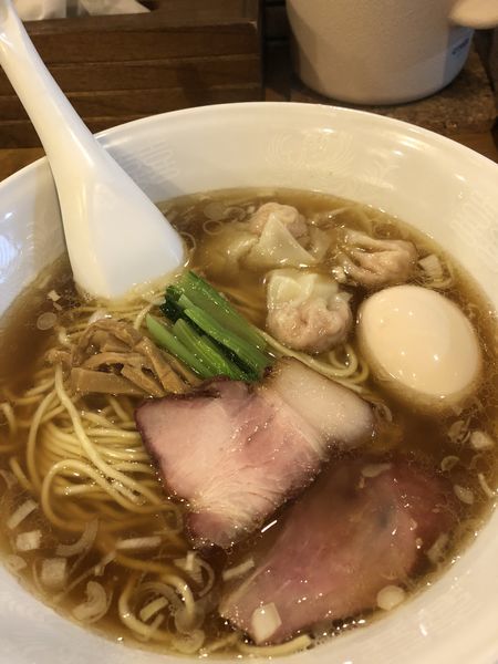 「ワンタンめん（3個） ¥830」@らーめん穀雨の写真