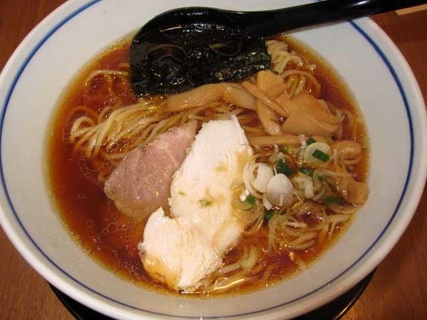「純鶏らーめん醤油　580円」@麺処直久 新橋店の写真