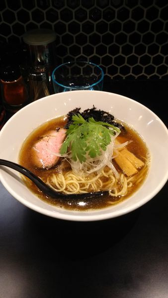 「淡麗煮干しそば醤油」@麺屋しとらすの写真