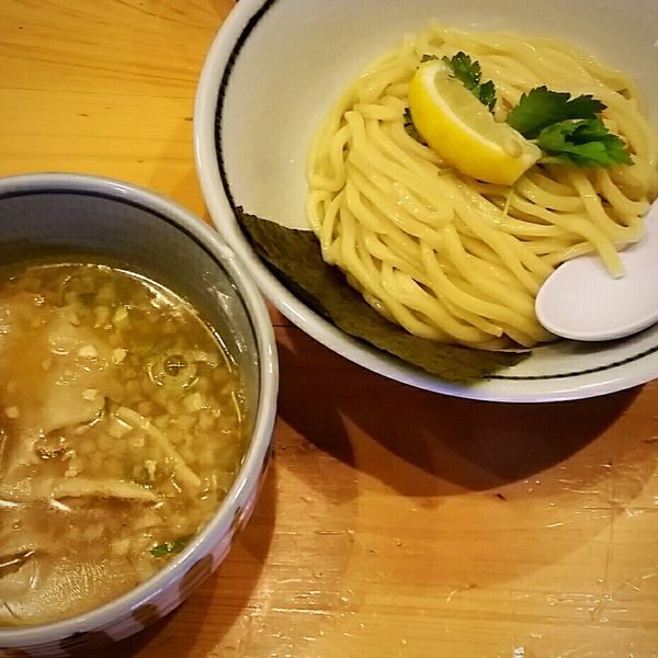 「新作！塩豚ガーリック煮干つけ麺（並）８５０円」@蕾 煮干 分家の写真