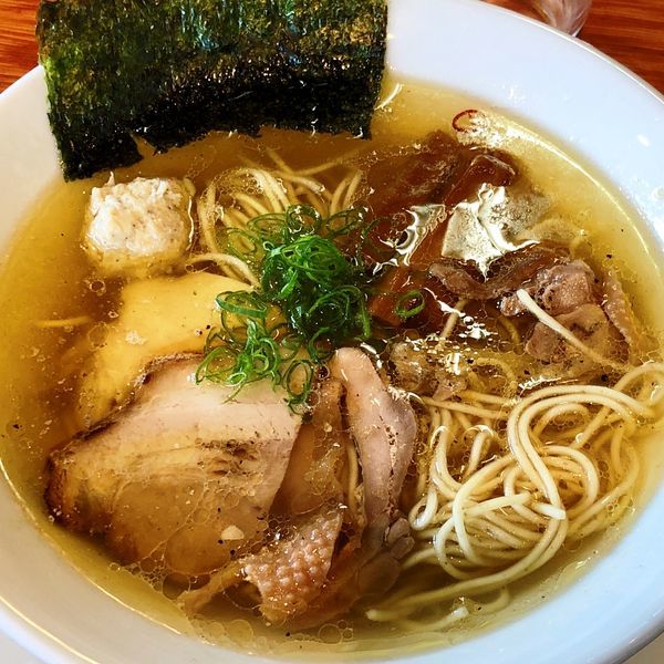 「塩らぁめん」@自家製麺 えなみの写真