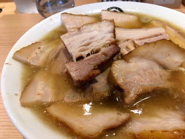 「玉の喜多方特製肉そば」@つけめん玉 品達店の写真