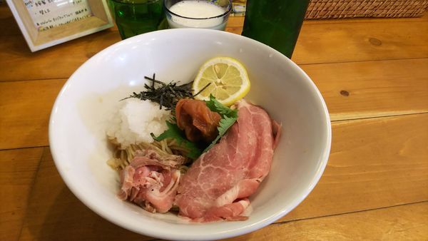 「南高梅とローストポークのＳＯＢＡ冷やし和えＳＯＢＡ」@麺屋 Hulu-luの写真