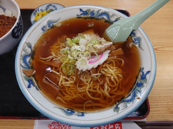 「らーめん(セット) 750円」@おおとら食堂の写真