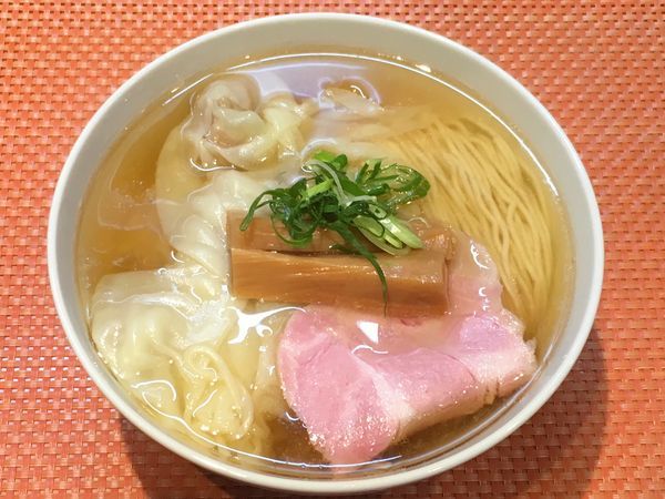 「塩煮干わんたん中華そば」@柴崎亭の写真