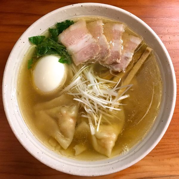 「特製塩らーめん」@純手打ち 麺と未来の写真