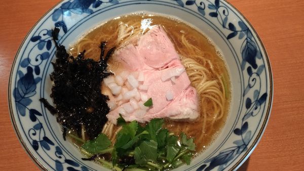 「煮干し中華そば」@㐂九八 ～garage～の写真