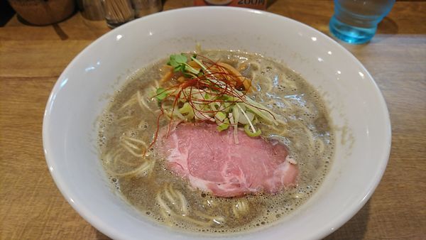 「ガツンと煮干しそば ￥650」@三代目 麺屋 みちしるべの写真