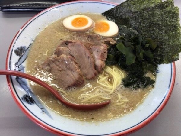 「チャーシュー麺+煮卵 830+100=930円」@ラーメンショップ 122号騎西店の写真