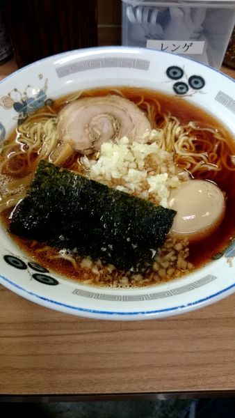 「ラーメン（６００円）＋味玉（１００円）」@らぁ麺 つねの写真