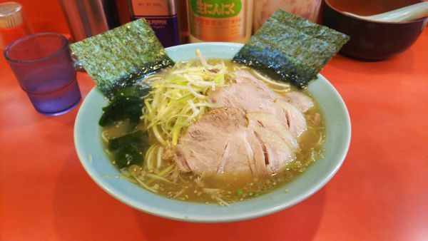 「ネギチャーシューラーメン 950円」@ラーメンショップ 荏田店の写真