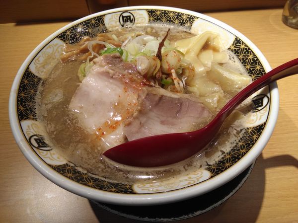 「こってり」@すごい煮干ラーメン凪 西新宿7丁目店の写真