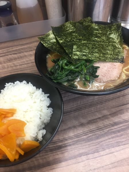 「ラーメン」@家系らーめん 武蔵家 川越店の写真