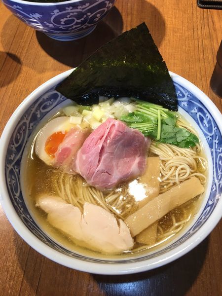 「煮干しそば 白醤油 690円」@寿製麺よしかわ 川越店の写真