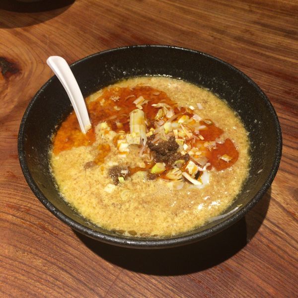「玉子とじ担々麺」@萬珍軒の写真