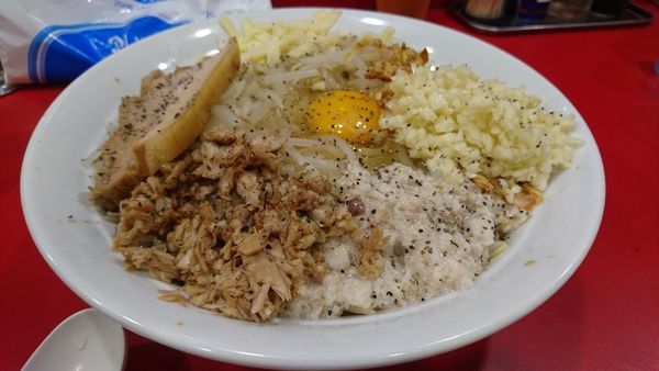 「まぜそば 大」@ラーメン 豚珍の写真