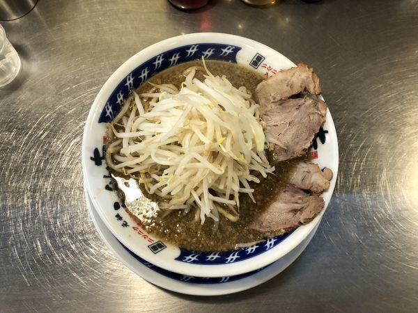 「煮干しらーめん」@らーめん大 池袋店の写真