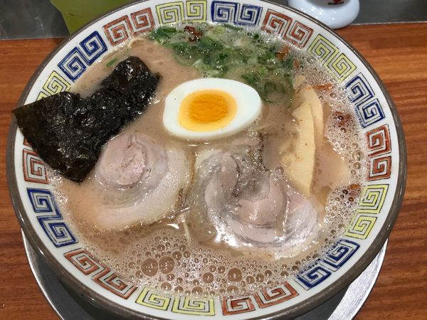 「昔ラーメン730円＋替玉130円」@久留米 大砲ラーメン KITTE博多店の写真