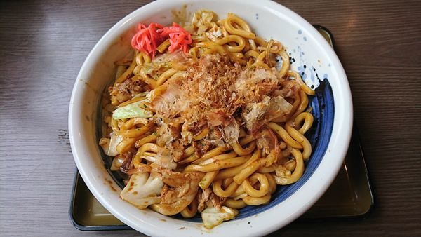 「（期間限定）焼きうどん　５８０円」@山田うどん食堂 八潮店の写真