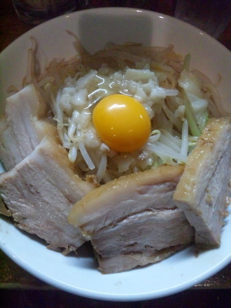 「肉増しまぜそば塩900円」@麺処 MAZERUの写真