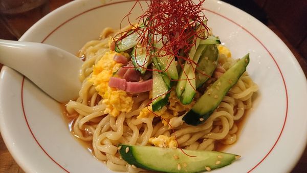 「冷やし中華＋大盛り」@らーめん かねかつの写真