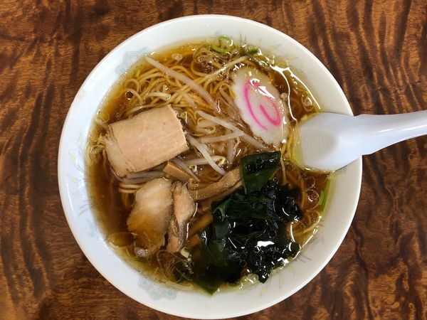 「ラーメン小もつ丼セット」@青竹食堂の写真