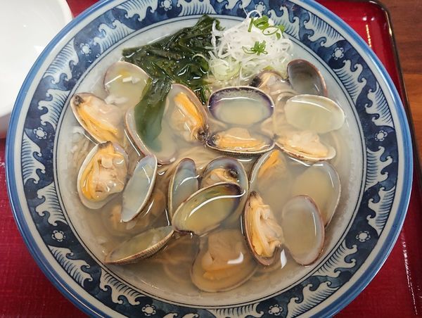 「【限定】塩竃産 黒あさり潮麺」@天然だしラーメン 潮の音の写真