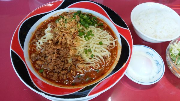 「汁無し担々麺セット」@小閣樓 宇都宮店の写真