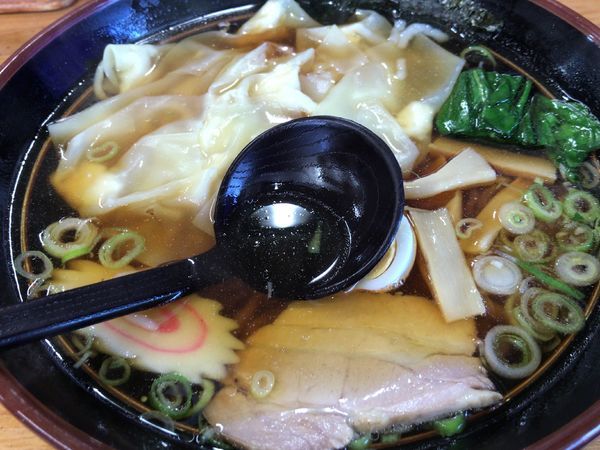 「ワンタンメン700円」@東天紅の写真