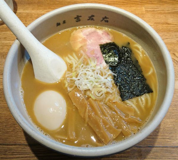 「味玉らーめん」@麺屋吉左右の写真