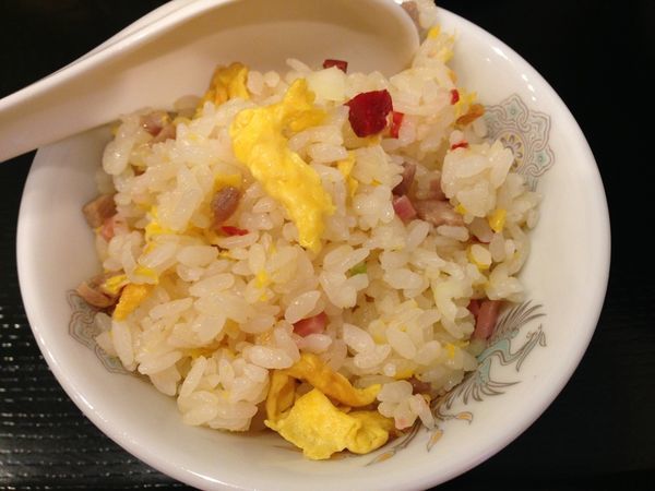 「ラーメン＋半チャーハン（ランチメニュー）」@中華料理 新僑亭の写真