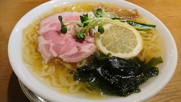 「冷やしイリコそば（夏限定）＋中盛」@中華そば 二階堂の写真