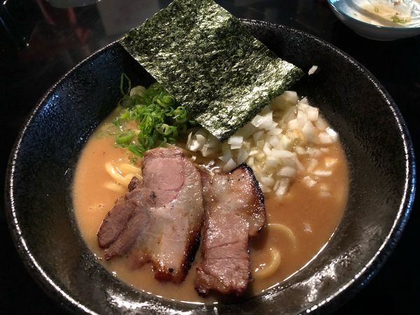 「アホ豚骨ラーメン」@麺s慶の写真