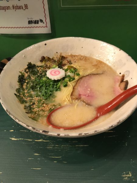 「豚骨魚介そば」@ラーメン 情熱の薔薇の写真