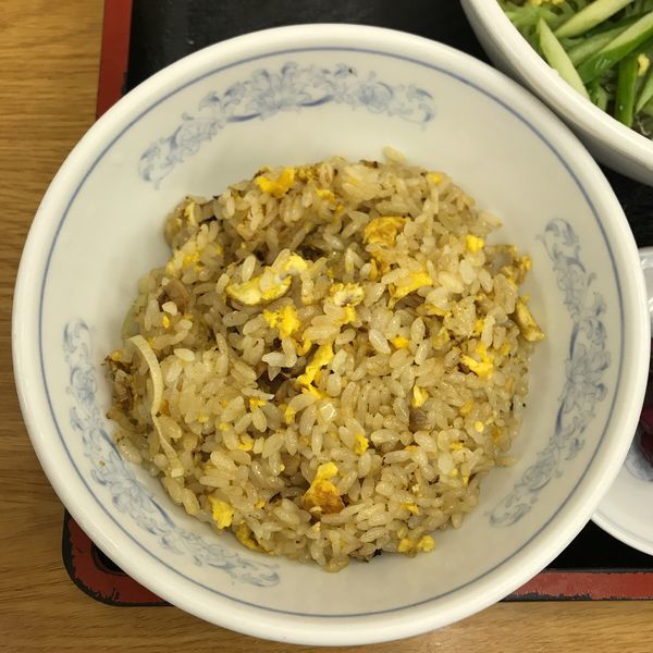 「半チャーハン」@福しん 公会堂前店の写真