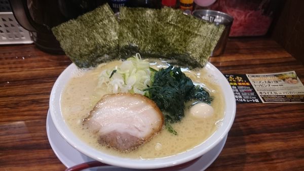 「塩ラーメン」@横浜家系ラーメン 清六家 守谷店の写真