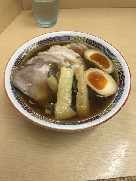 「特製昔ながらのらーめん」@煮干鰮らーめん 圓の写真