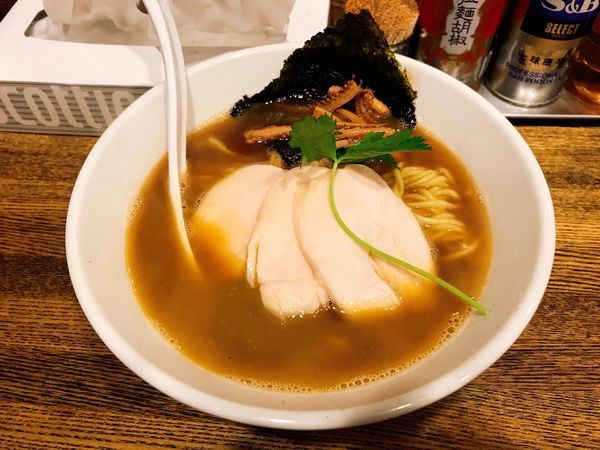 「烏賊干鷄白湯醤油そば」@新橋 纏の写真