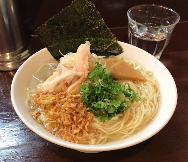 「冷やしらーめん 塩葱鶏(60食限定)＋シーフードカレー」@らーめん 五ノ神精肉店 煮干し編の写真