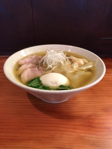 「特製塩らーめん ¥980」@純手打ち 麺と未来の写真