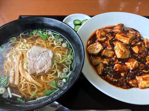 「Bランチ(四川麻婆飯+あっさり醤油ラーメン)800円」@中国四川料理 天府仙臺の写真