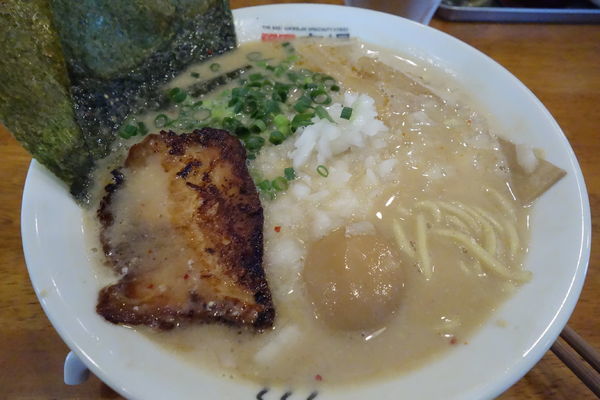 「特製魚鶏豚骨味噌」@極上拉麺専門店 穴場の写真