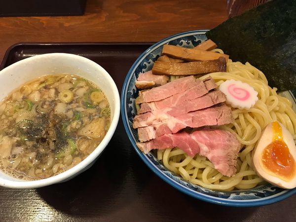 「【限定】背脂入り煮干しつけ麺 大  1000円」@節系とんこつらぁ麺 おもとの写真