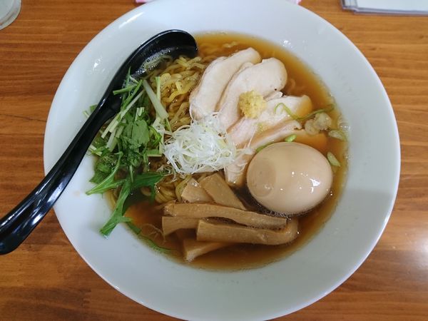 「特製中華そば「ハレ」しょうゆ味」@中華そば&親子丼 けのひの写真