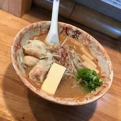 海老ワンタンラーメン