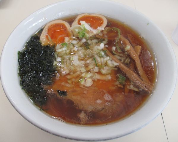 「中華そば+煮玉子　750円」@中華そば ふくみみの写真