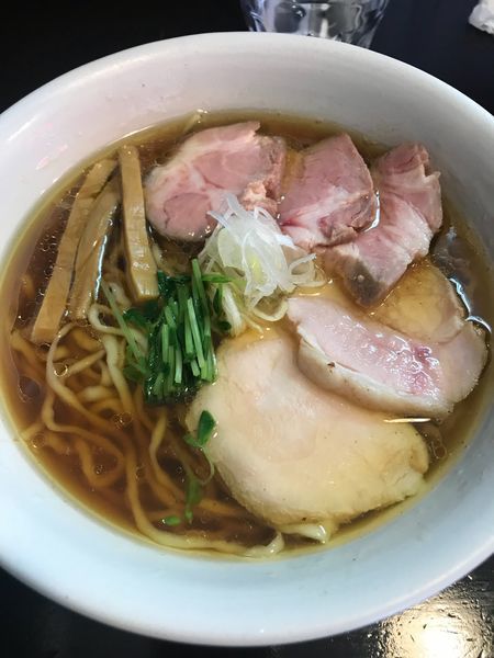 「醤油ラーメン」@らーめん奏の写真