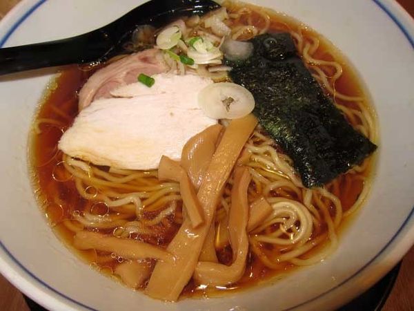 「純鶏らーめん醤油　580円」@麺処直久 新橋店の写真