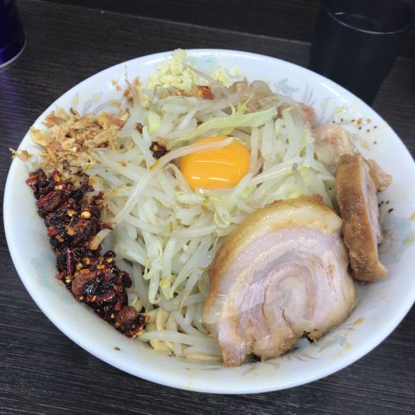 「汁なし小（麺半分）830円 +ラー油50円」@ラーメン二郎 川越店の写真