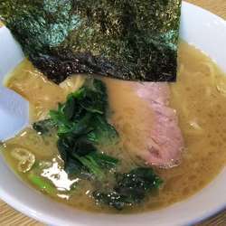 とんこつ醤油ラーメン￥680